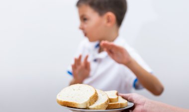 السلياك:  لماذا يجب على الوالدين المبادرة بالكشف عنه في المراحل المبكرة للطفولة ؟