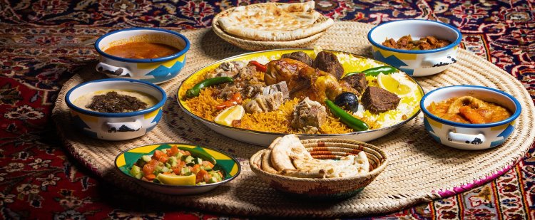 هل الأكلات الشعبية صحية أكثر من غيرها؟ وما علاقتها بزيادة الوزن والسمنة