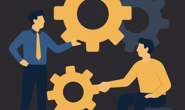 المركزية مقابل التفويض: أيهما يصنع الفرق في بيئات العمل الناضجة؟